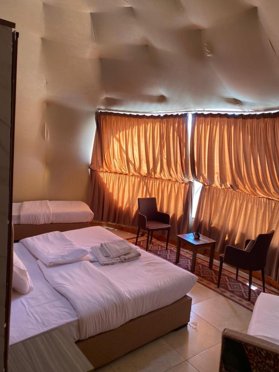 营地 Golden Stars Luxury Camp Wadi *
