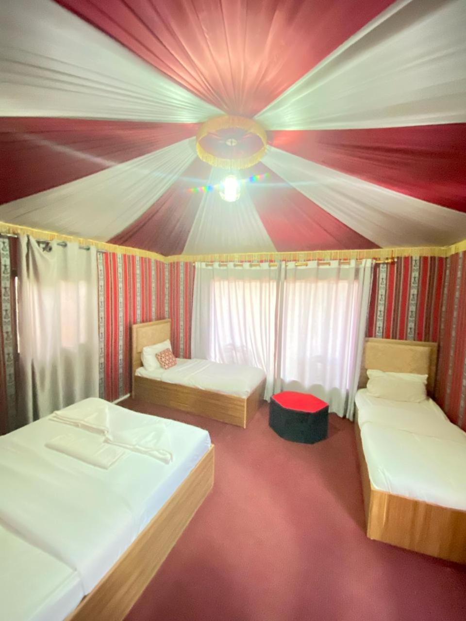 营地 Golden Stars Luxury Camp Wadi *